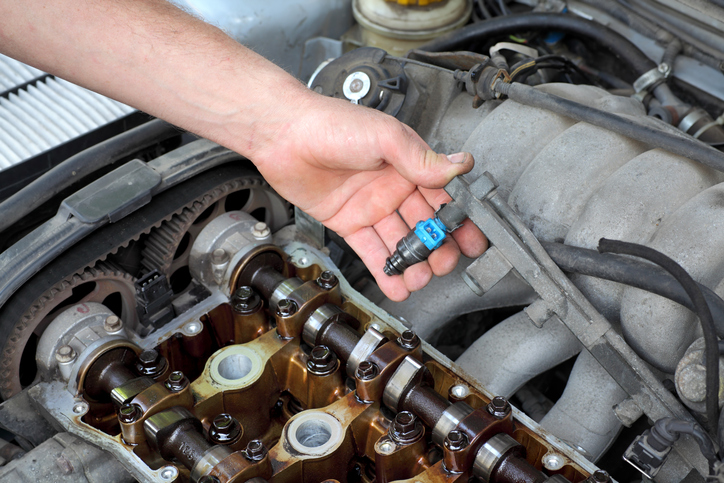 How do diesel fuel injectors differ from gasoline fuel injectors?